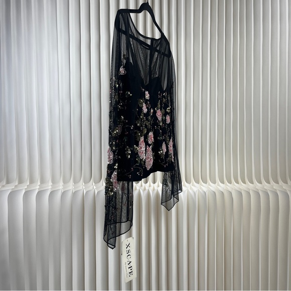 Elegant Formal Floral Embroidered Black Mesh Top with Boning - Picture 7 of 14